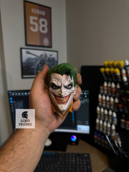 Joker Magnet